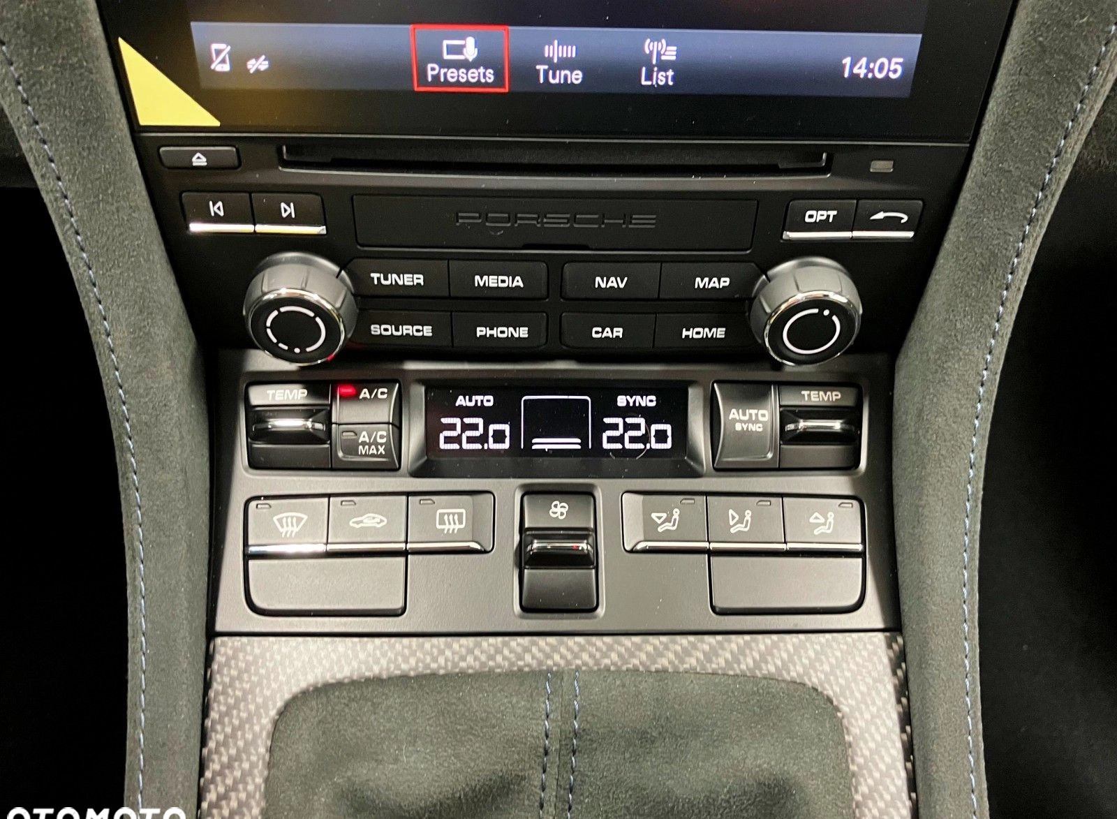 Porsche 718 Cayman cena 949000 przebieg: 12, rok produkcji 2023 z Przecław małe 562